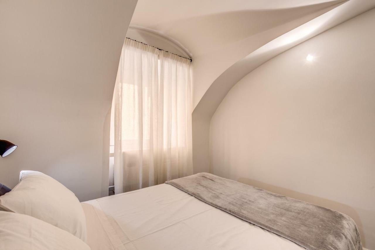 Fori Imperiali Lovely Apartment Rome Exterior photo