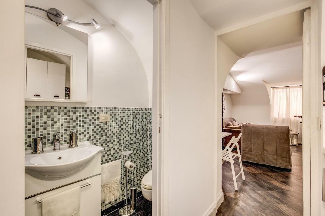 Fori Imperiali Lovely Apartment Rome Exterior photo