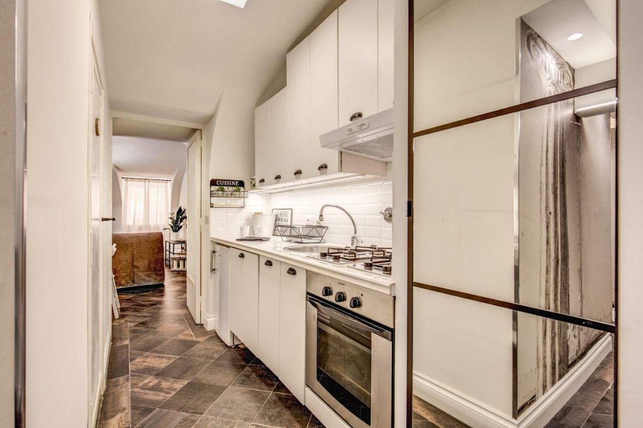 Fori Imperiali Lovely Apartment Rome Exterior photo