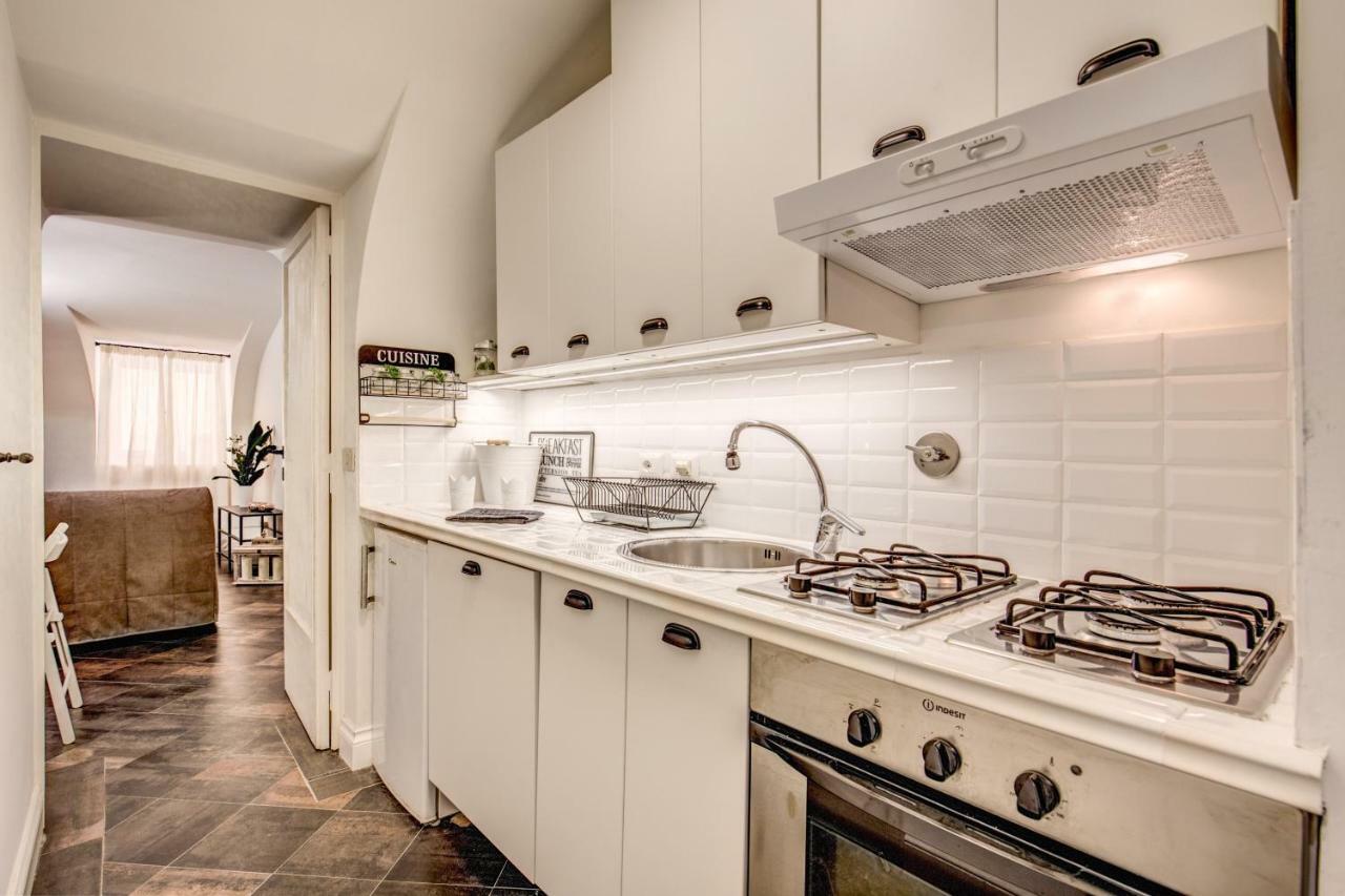 Fori Imperiali Lovely Apartment Rome Exterior photo