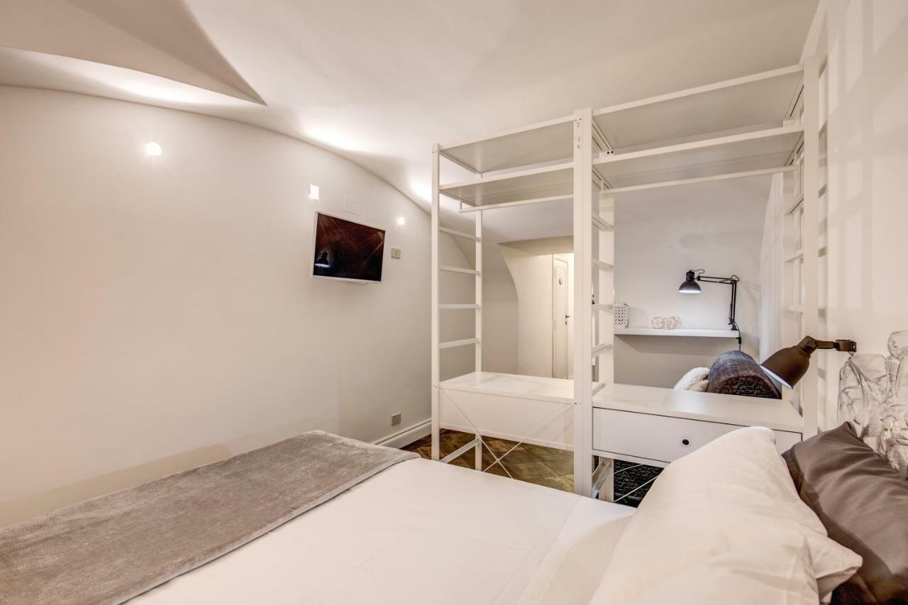 Fori Imperiali Lovely Apartment Rome Exterior photo