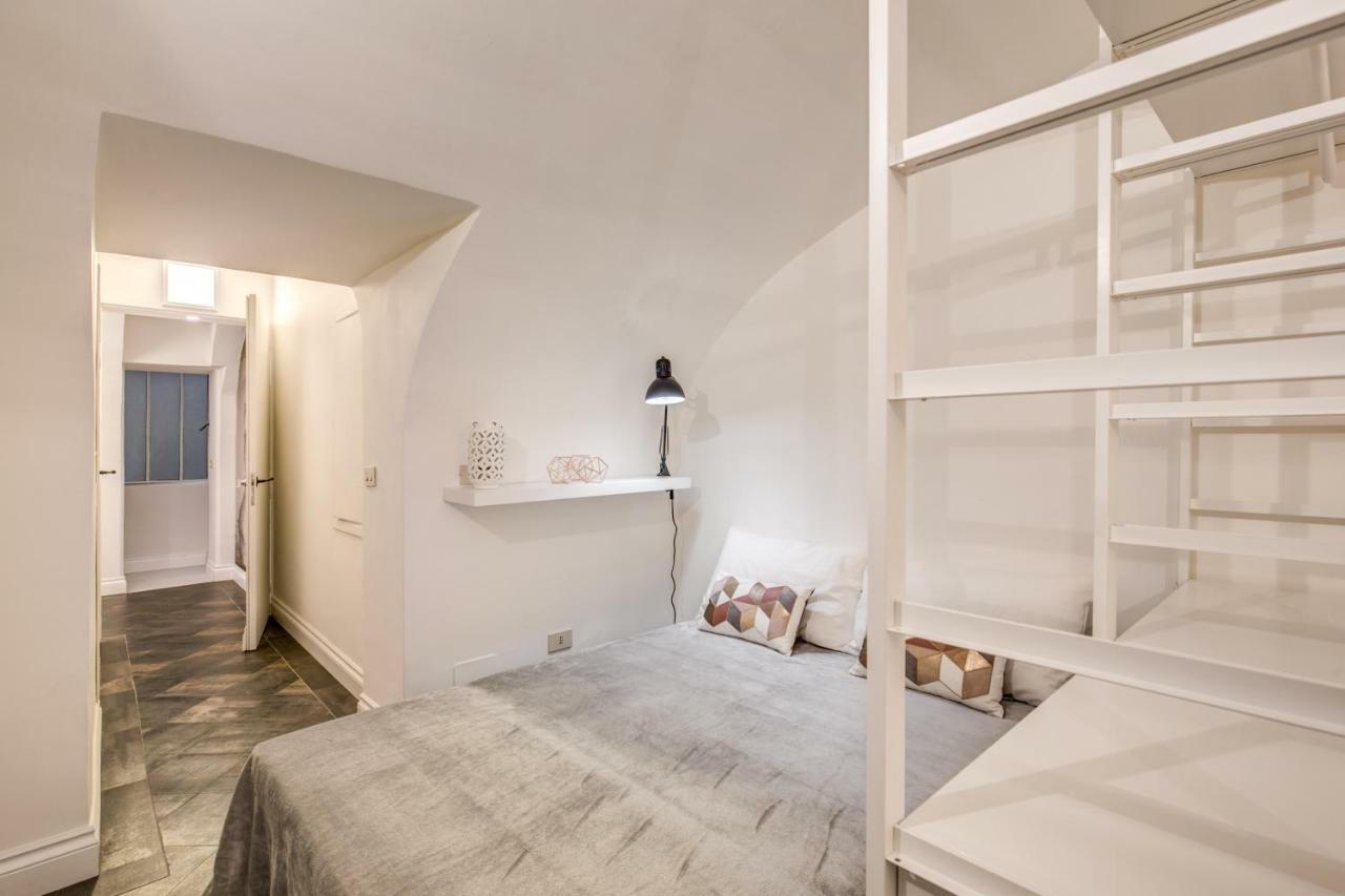 Fori Imperiali Lovely Apartment Rome Exterior photo