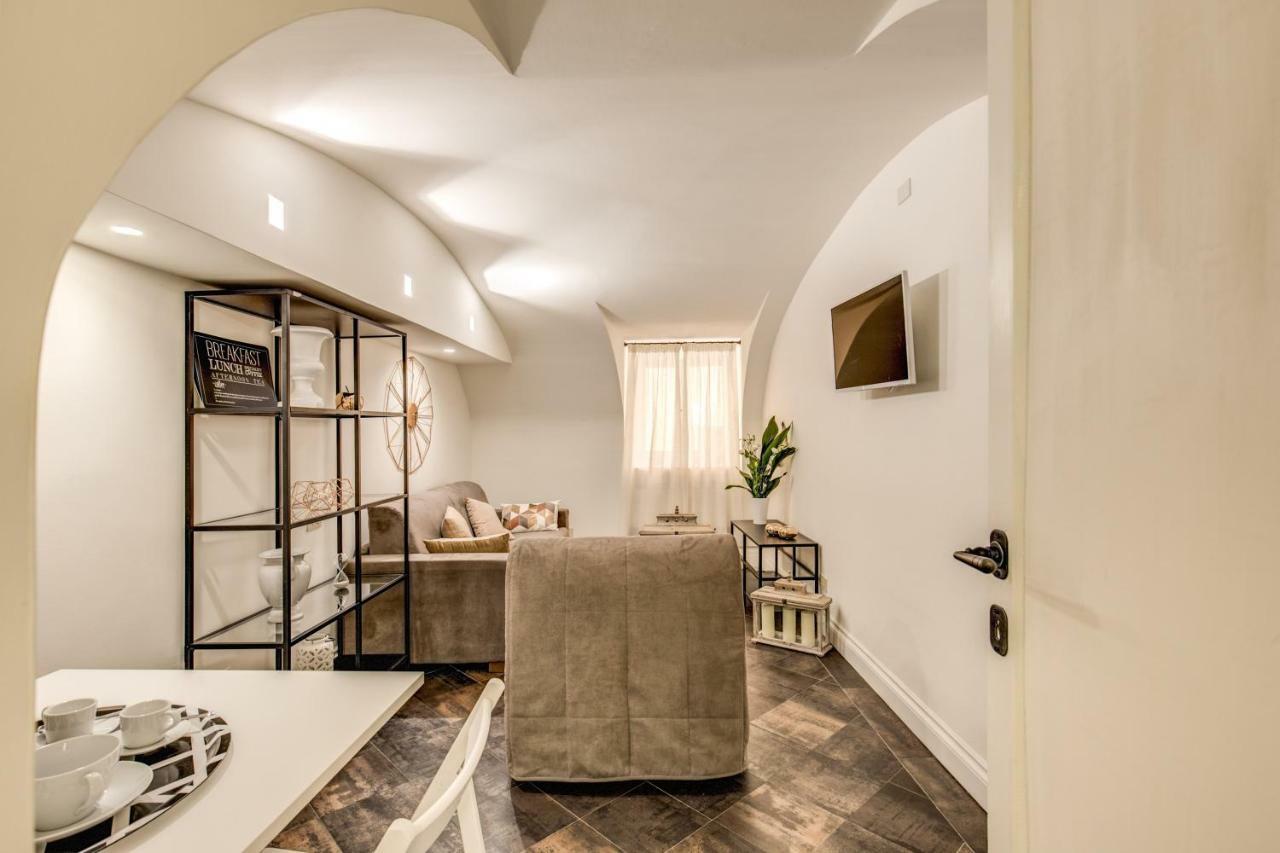 Fori Imperiali Lovely Apartment Rome Exterior photo